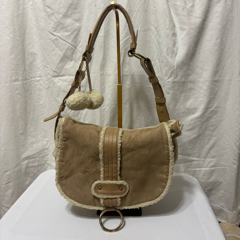 beige suede and shearling shoulder bag, from the Y2K era
